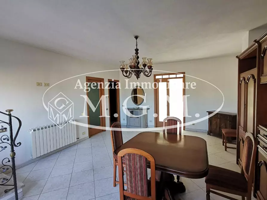 Immagine 4 di Villetta a schiera in vendita  a Castelfranco Di Sotto