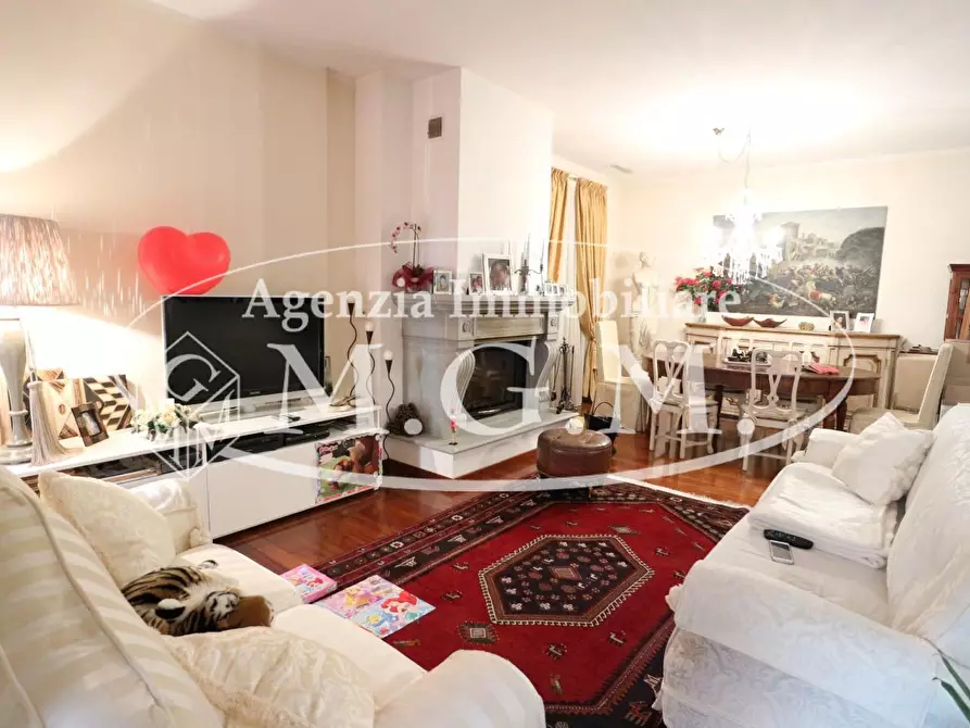 Immagine 4 di Casa indipendente in vendita  a Pontedera