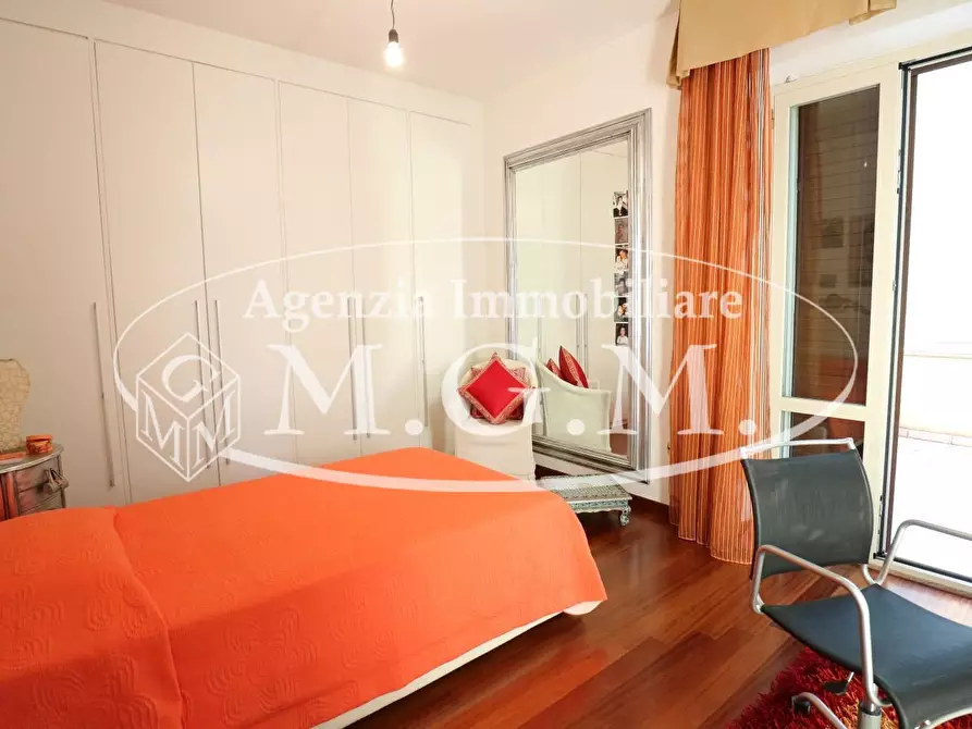 Immagine 23 di Casa indipendente in vendita  a Pontedera