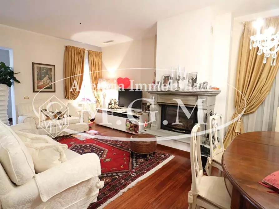 Immagine 7 di Casa indipendente in vendita  a Pontedera