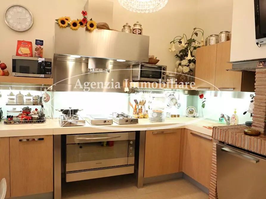 Immagine 12 di Casa indipendente in vendita  a Pontedera