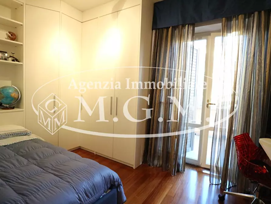 Immagine 21 di Casa indipendente in vendita  a Pontedera