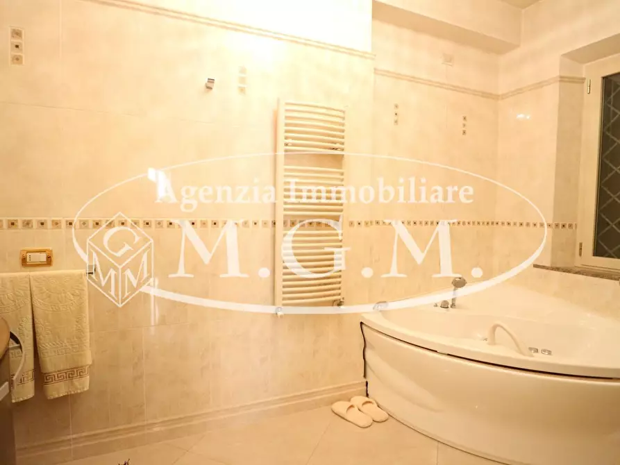 Immagine 29 di Casa indipendente in vendita  a Pontedera