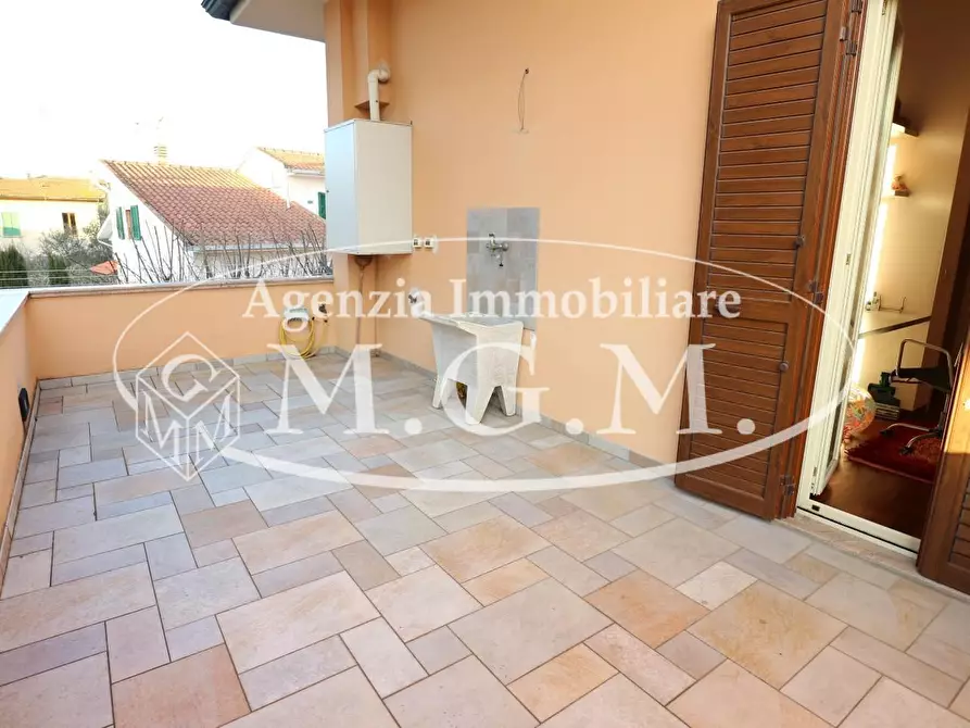 Immagine 34 di Casa indipendente in vendita  a Pontedera