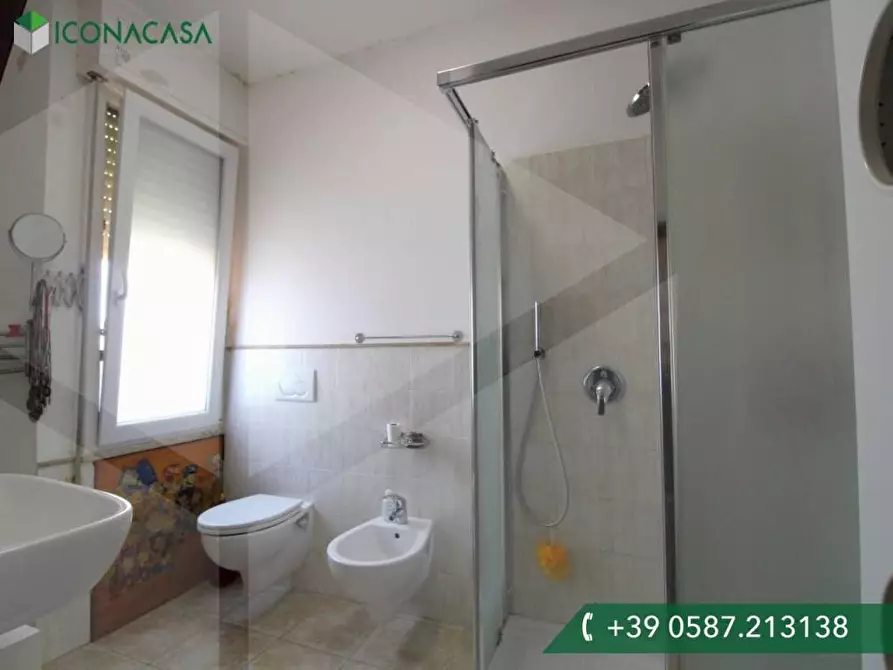 Immagine 11 di Appartamento in vendita  a Pontedera