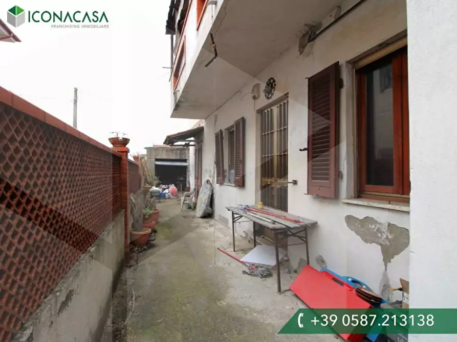 Immagine 12 di Appartamento in vendita  a Calcinaia