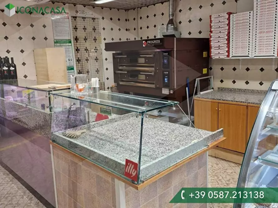 Immagine 30 di Capannone industriale in vendita  a Pontedera