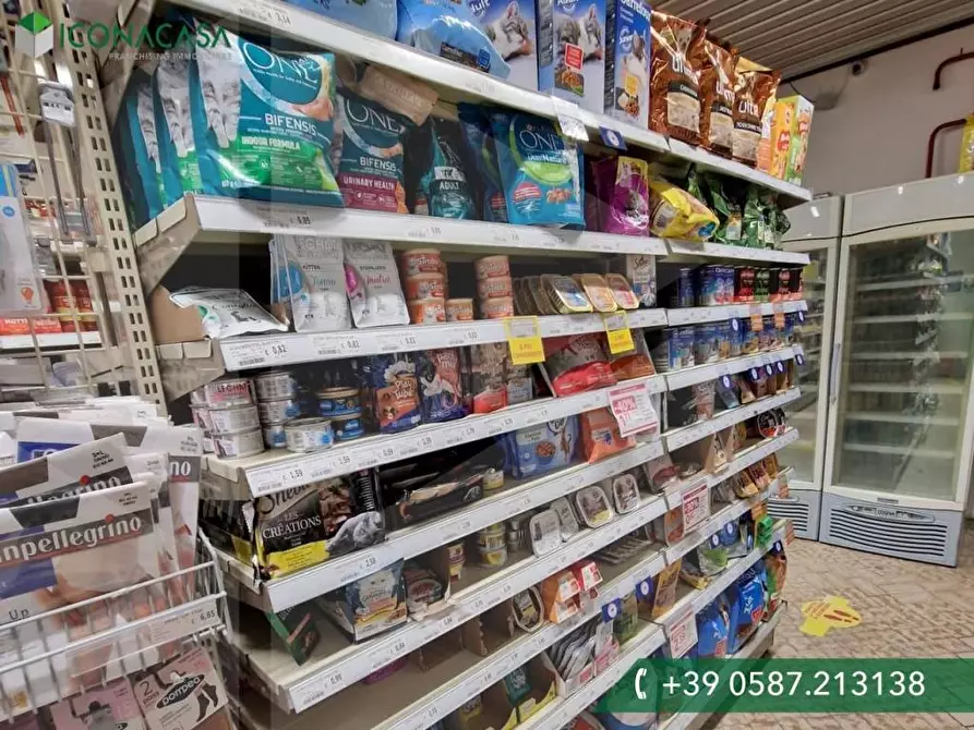 Immagine 35 di Capannone industriale in vendita  a Pontedera