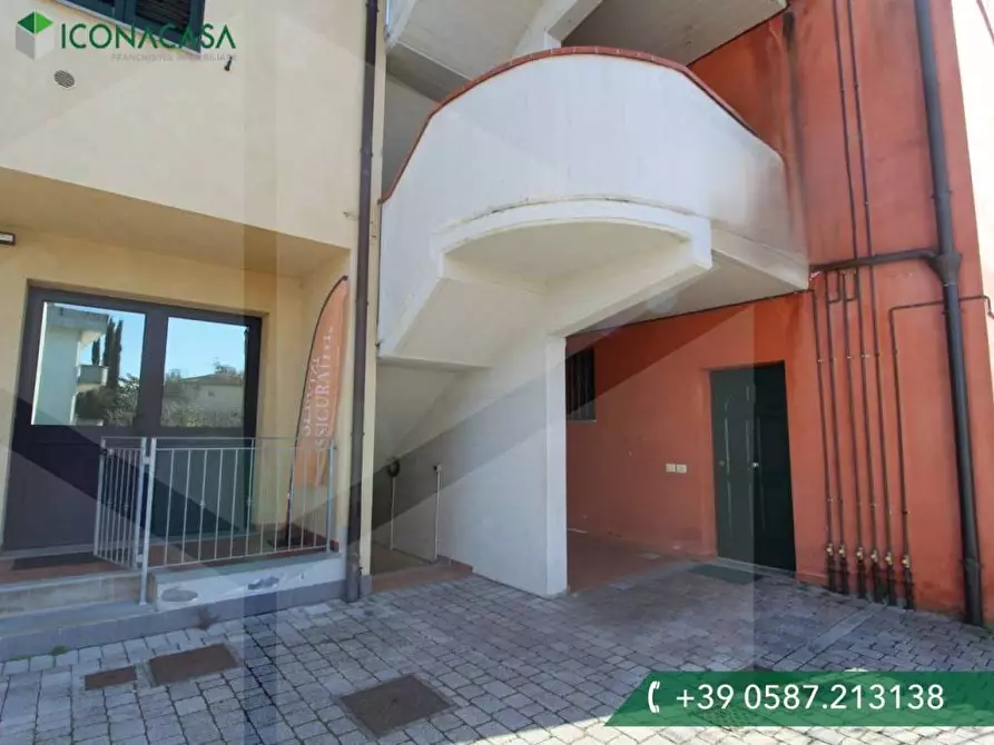 Immagine 5 di Appartamento in vendita  a Santa Maria A Monte