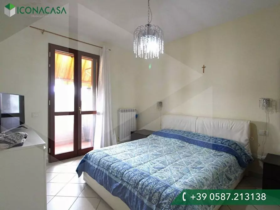 Immagine 11 di Appartamento in vendita  a Pontedera