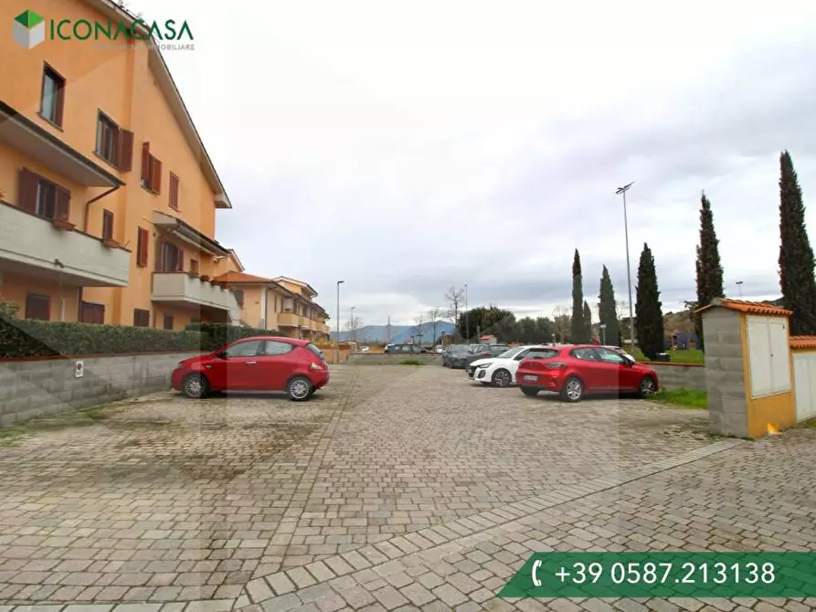 Immagine 24 di Appartamento in vendita  a Pontedera