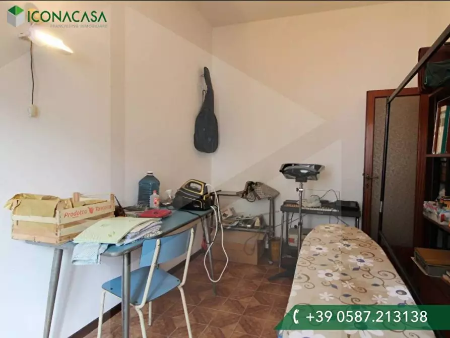 Immagine 14 di Appartamento in vendita  a Pontedera