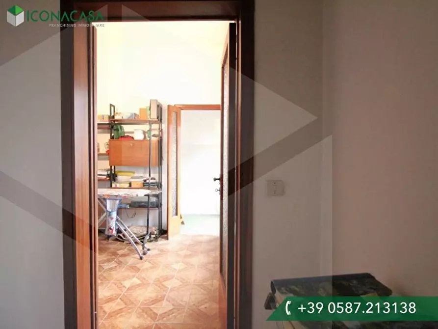 Immagine 16 di Appartamento in vendita  a Pontedera