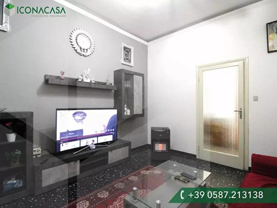 Immagine 24 di Appartamento in vendita  a Pontedera