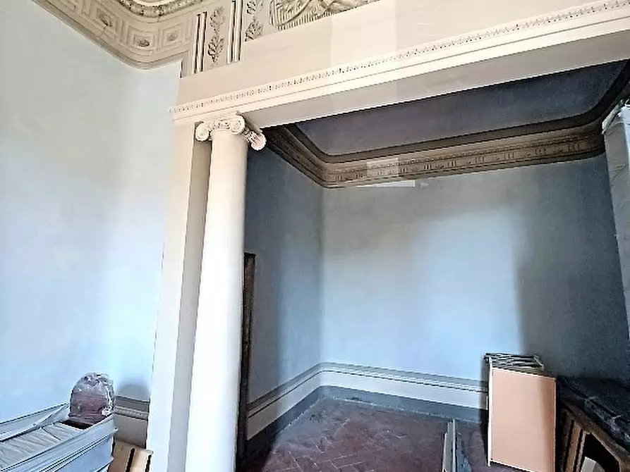 Immagine 32 di Ufficio in vendita  a Pisa