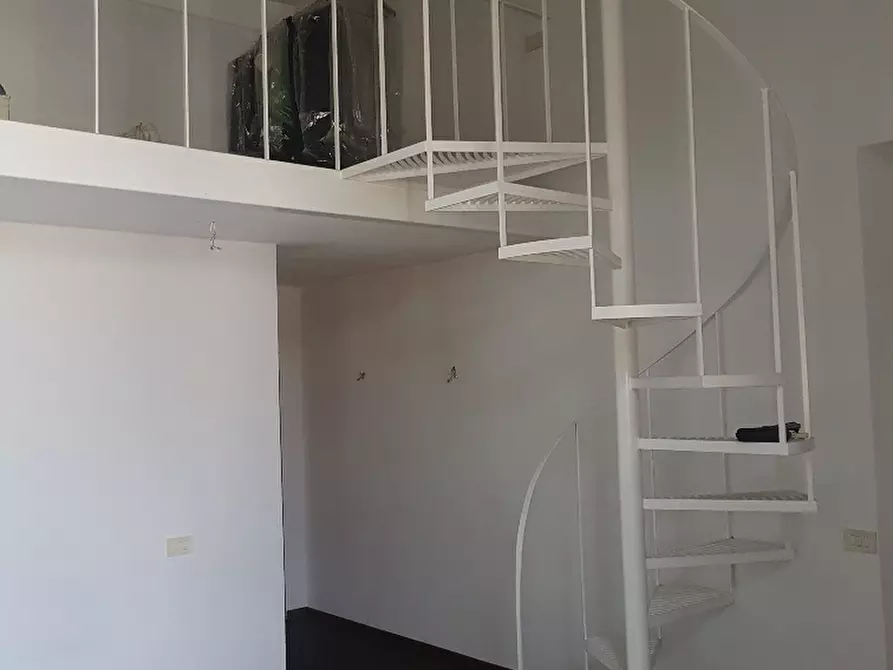 Immagine 13 di Appartamento in vendita  a Vicopisano