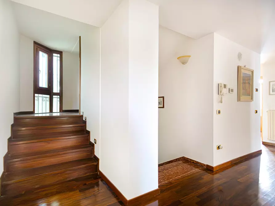 Immagine 29 di Villa in vendita  a Pisa