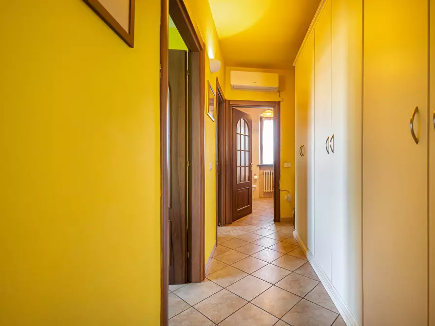 Immagine 18 di Casa indipendente in vendita  a Pisa