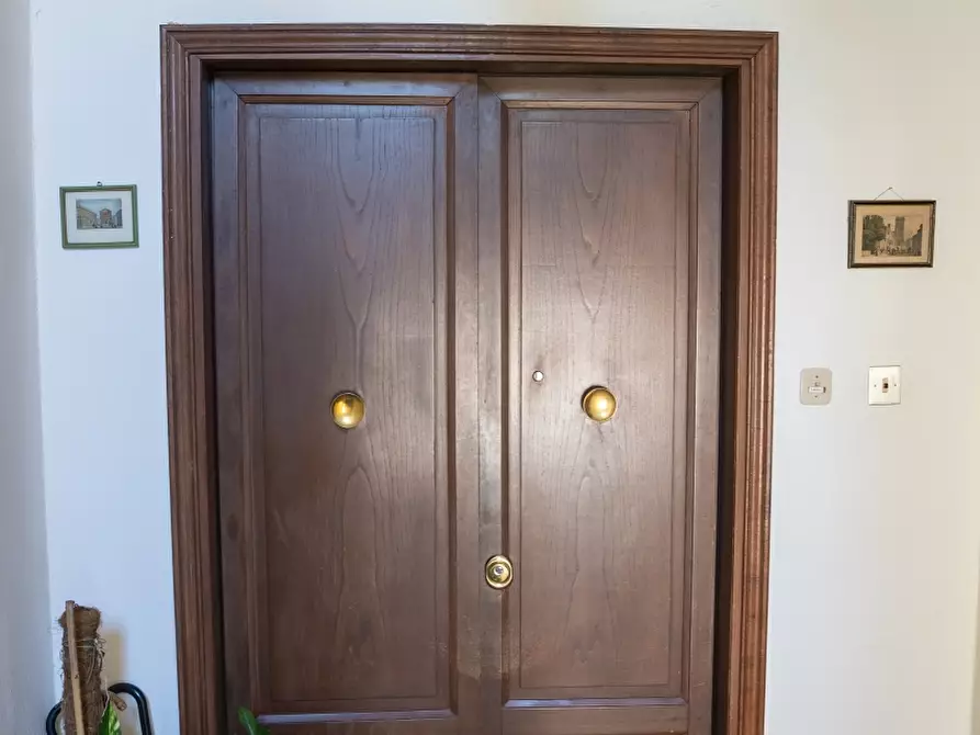 Immagine 6 di Appartamento in vendita  a Pisa