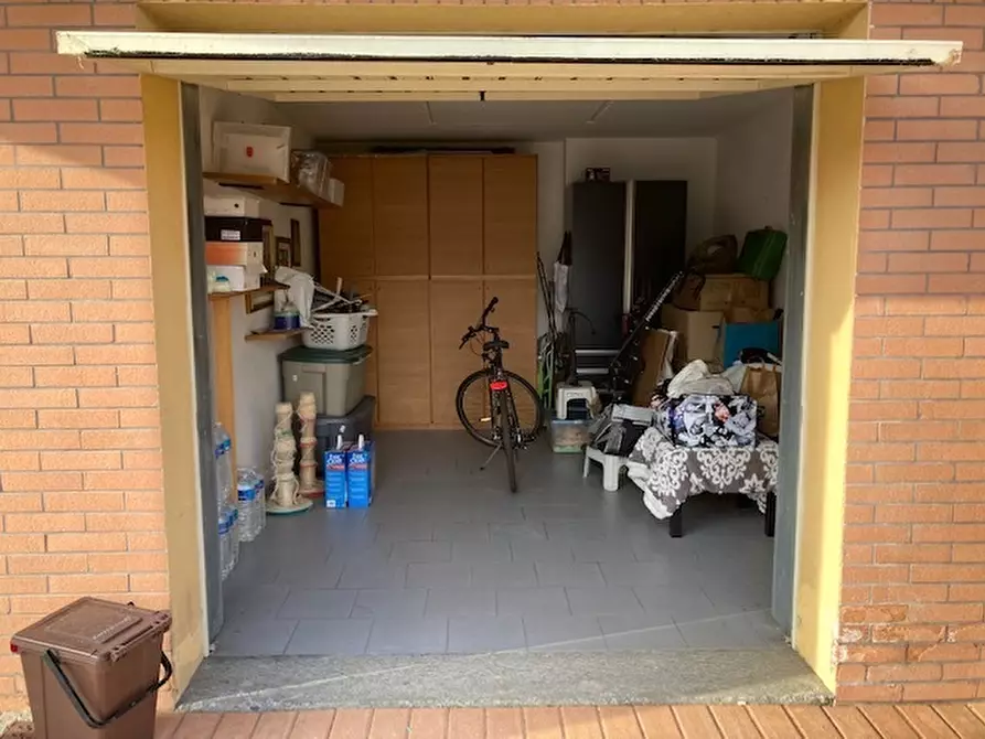 Immagine 4 di Appartamento in vendita  a Cascina