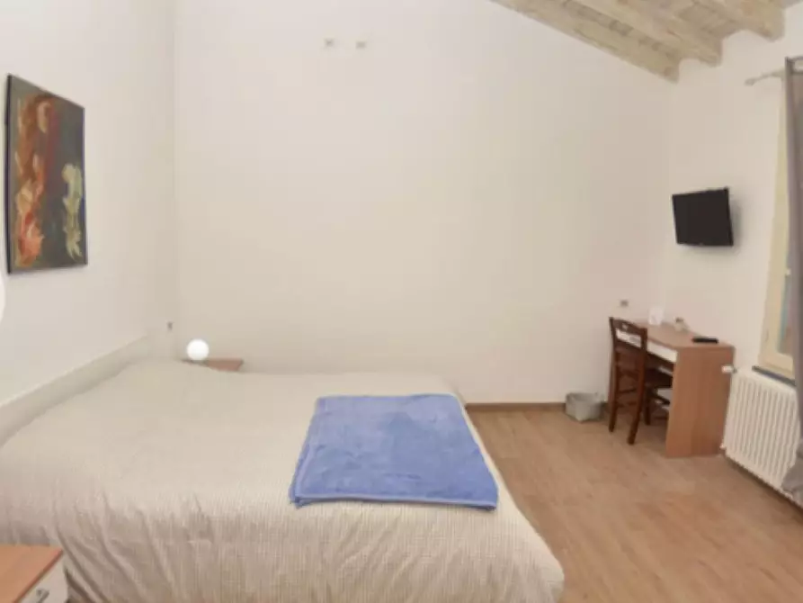 Immagine 7 di Casa bifamiliare in affitto  a Cascina