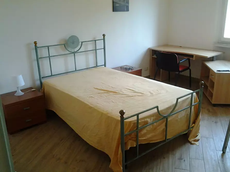 Immagine 4 di Appartamento in vendita  a Pisa