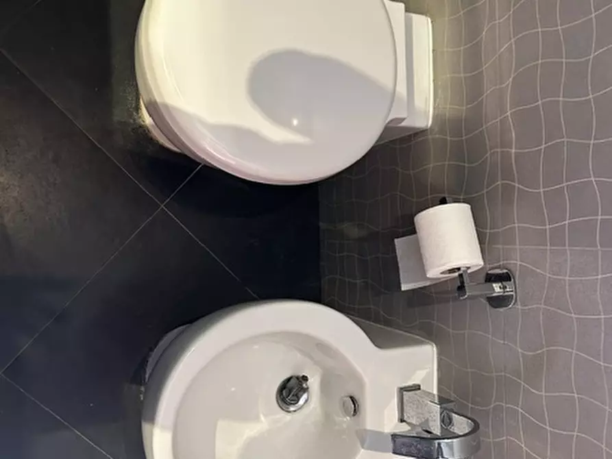 Immagine 12 di Appartamento in vendita  a Cascina