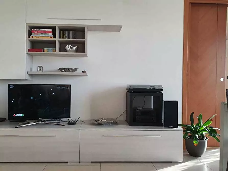 Immagine 4 di Appartamento in vendita  a Pisa