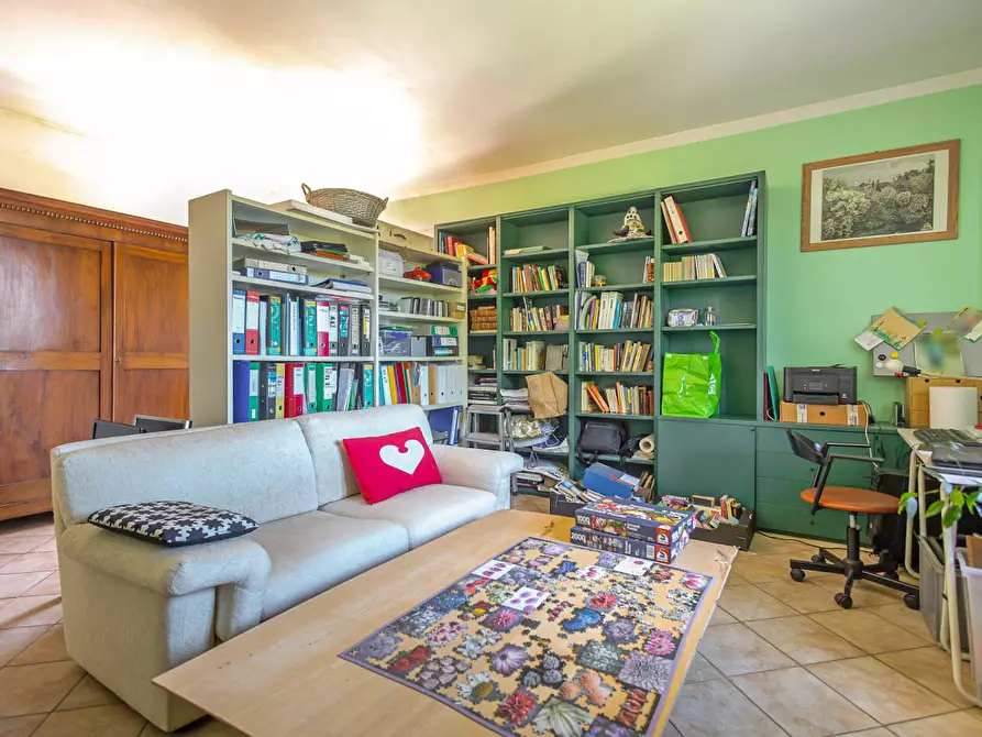 Immagine 17 di Casa indipendente in vendita  a Pisa