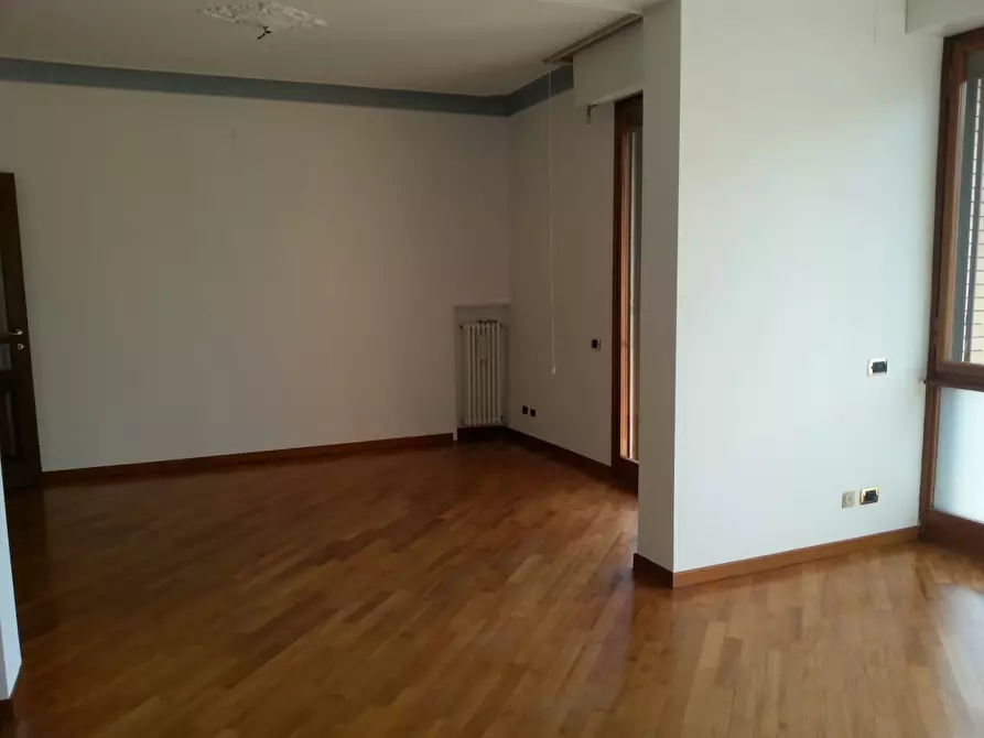 Immagine 8 di Appartamento in vendita  a Pisa
