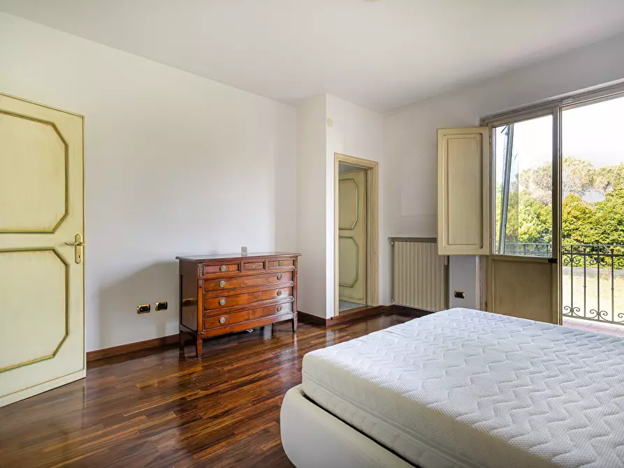 Immagine 20 di Villa in vendita  a Pisa