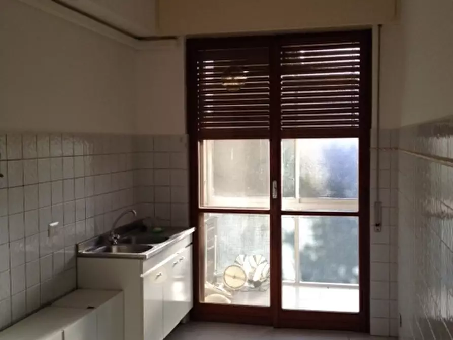 Immagine 4 di Appartamento in vendita  a Pisa