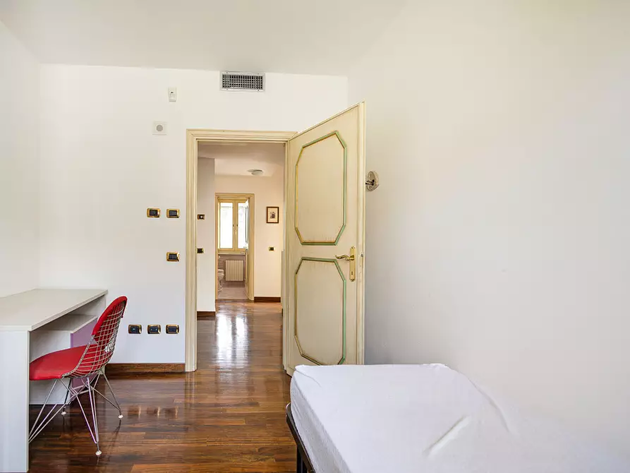 Immagine 34 di Villa in vendita  a Pisa