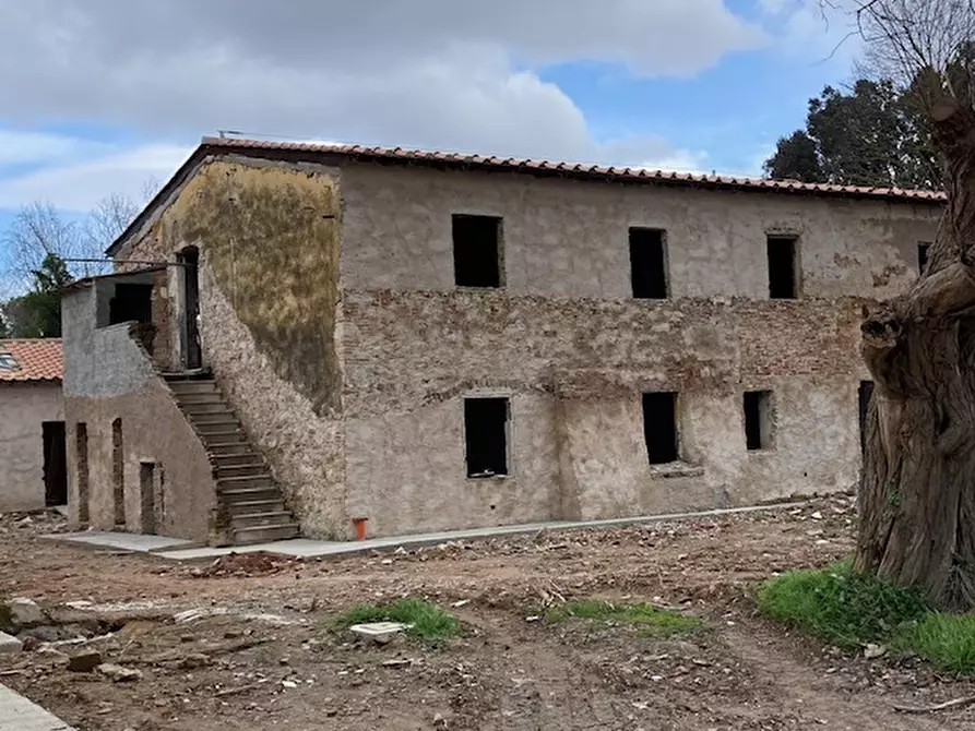 Immagine 7 di Appartamento in vendita  a Pisa