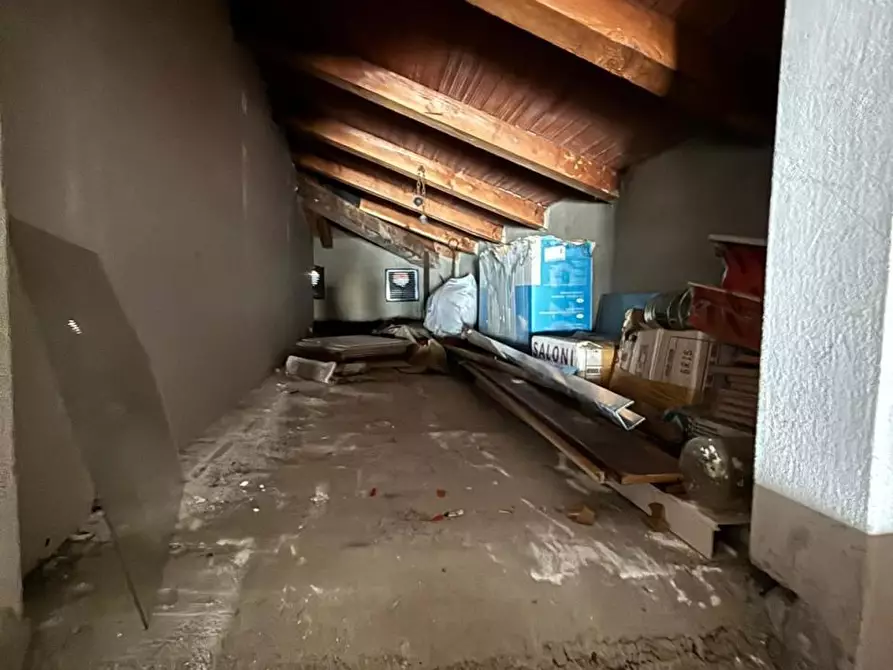 Immagine 24 di Villa in vendita  a Pisa