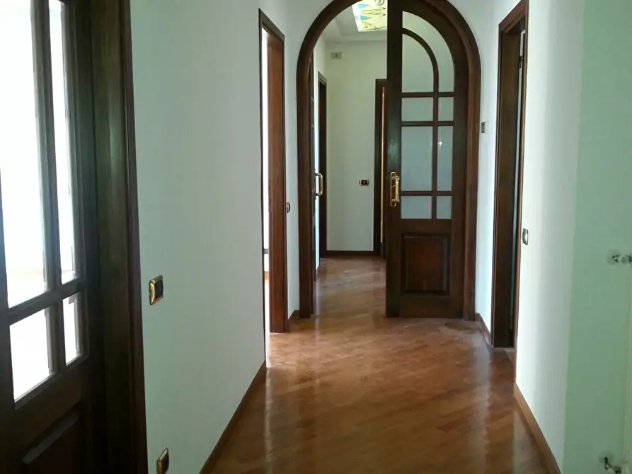 Immagine 10 di Appartamento in vendita  a Pisa