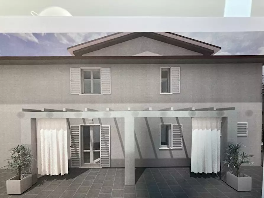 Immagine 5 di Casa trifamiliare in vendita  a Cascina