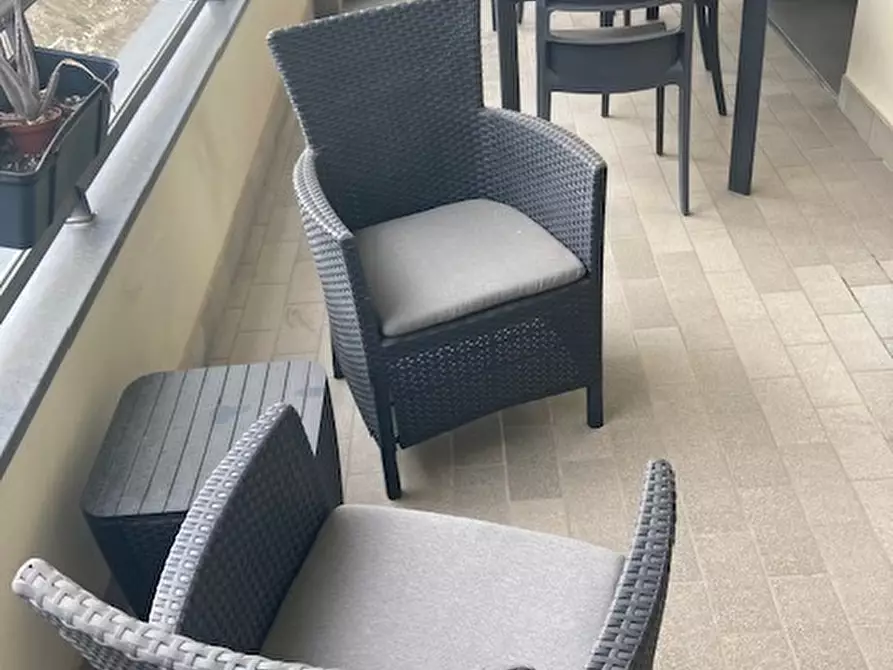 Immagine 11 di Appartamento in vendita  a Pisa