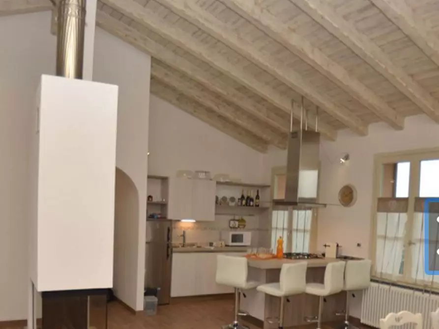 Immagine 8 di Casa bifamiliare in affitto  a Cascina