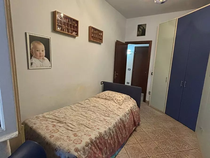 Immagine 17 di Villa in vendita  a Pisa