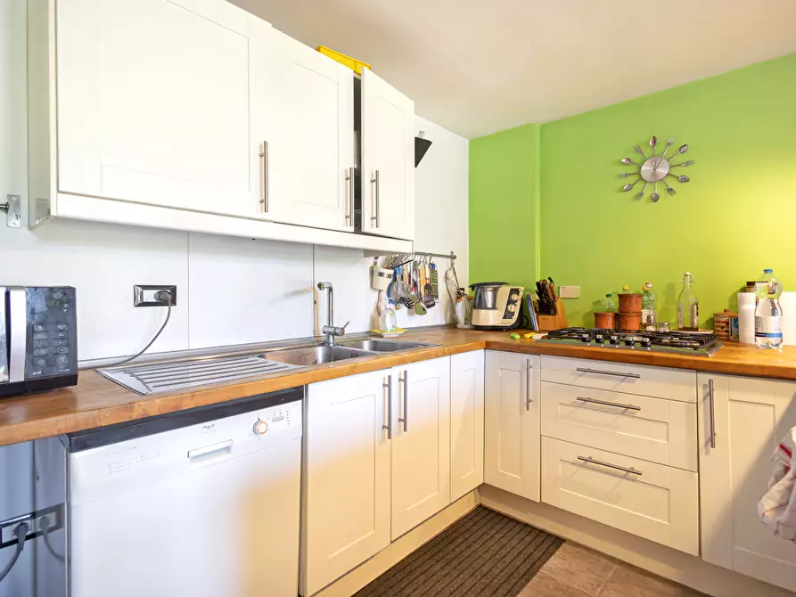 Immagine 7 di Casa indipendente in vendita  a Pisa