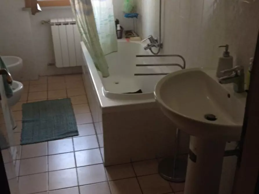 Immagine 3 di Appartamento in vendita  a Pisa