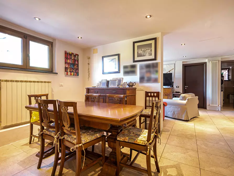 Immagine 8 di Casa indipendente in vendita  a Pisa