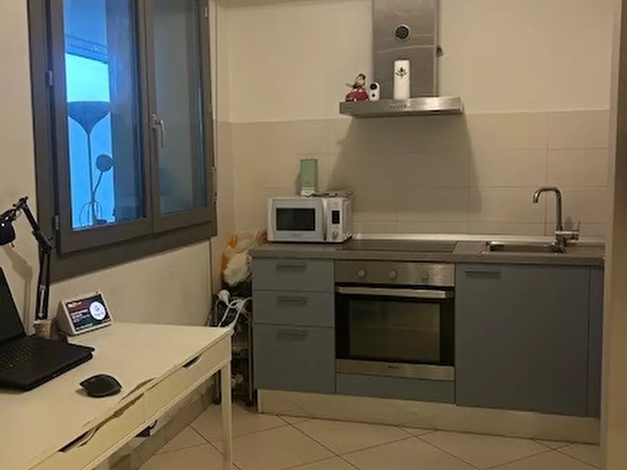 Immagine 9 di Appartamento in vendita  a Pisa