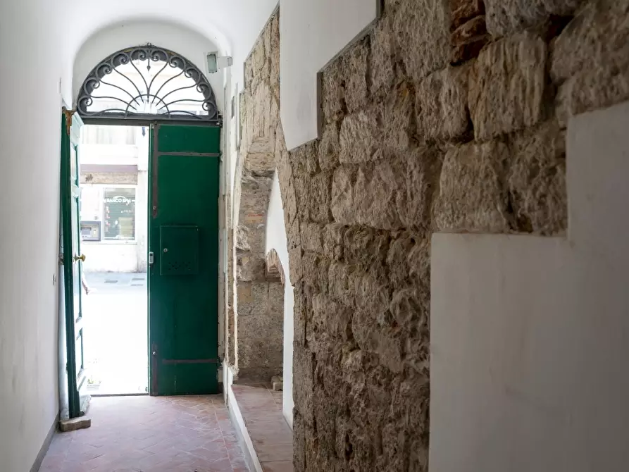 Immagine 5 di Appartamento in vendita  a Pisa