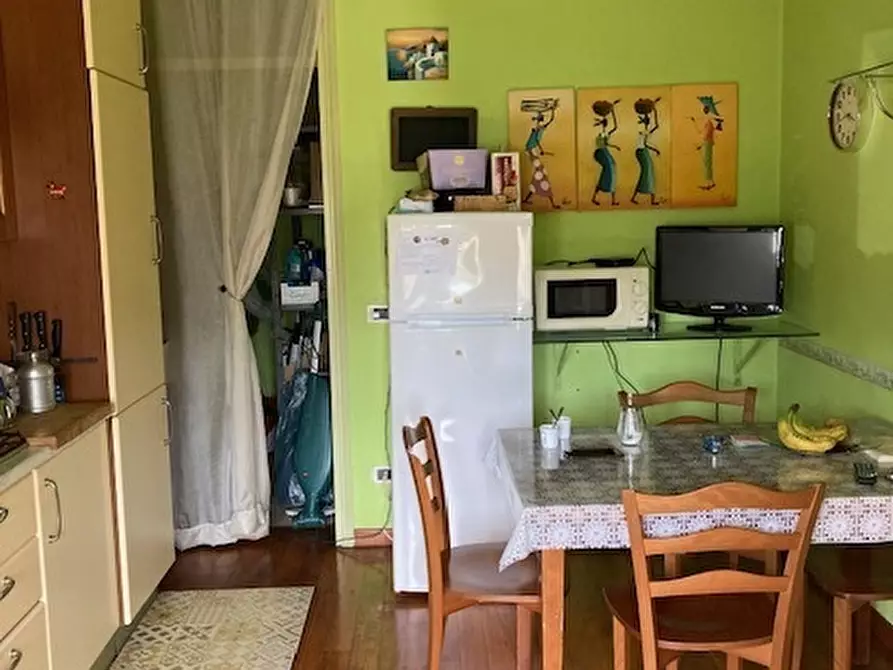 Immagine 8 di Appartamento in vendita  a San Giuliano Terme