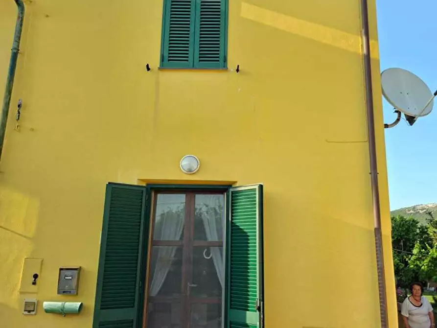Immagine 12 di Terratetto in vendita  a San Giuliano Terme
