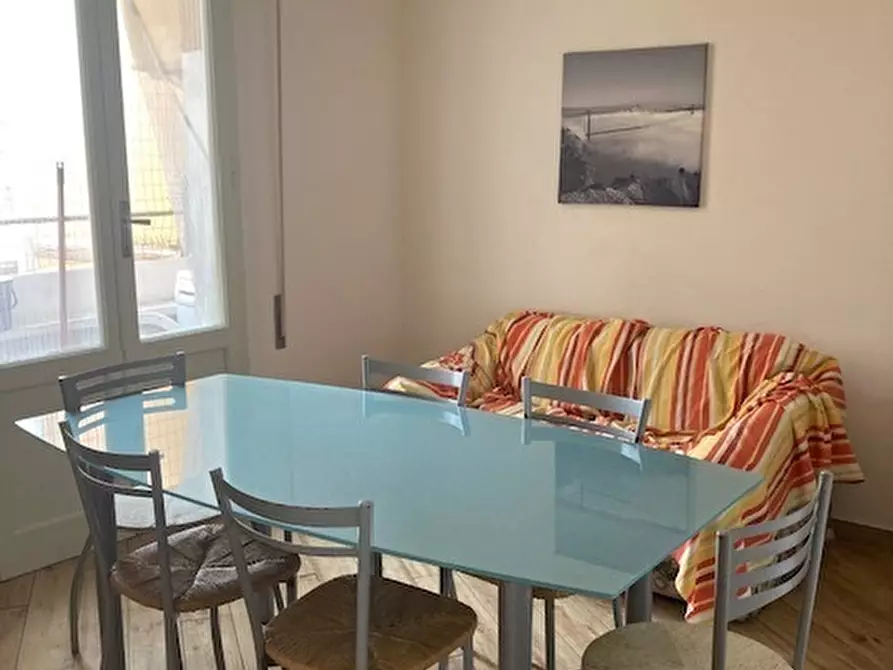 Immagine 1 di Appartamento in vendita  a Pisa