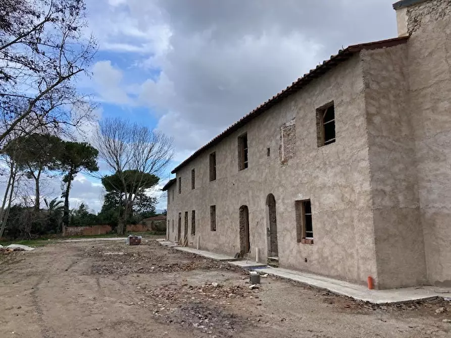 Immagine 9 di Appartamento in vendita  a Pisa