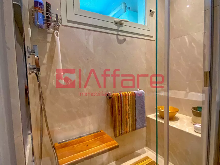 Immagine 25 di Appartamento in vendita  a Montecatini Terme